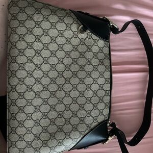 Gucci Black and Cream Women's Bag